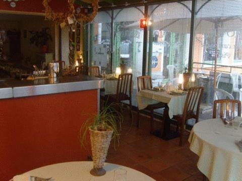 Auberge De La Vallee Francheville  Bagian luar foto